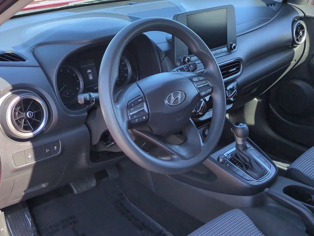 Used 2022 Hyundai Kona SE SUV