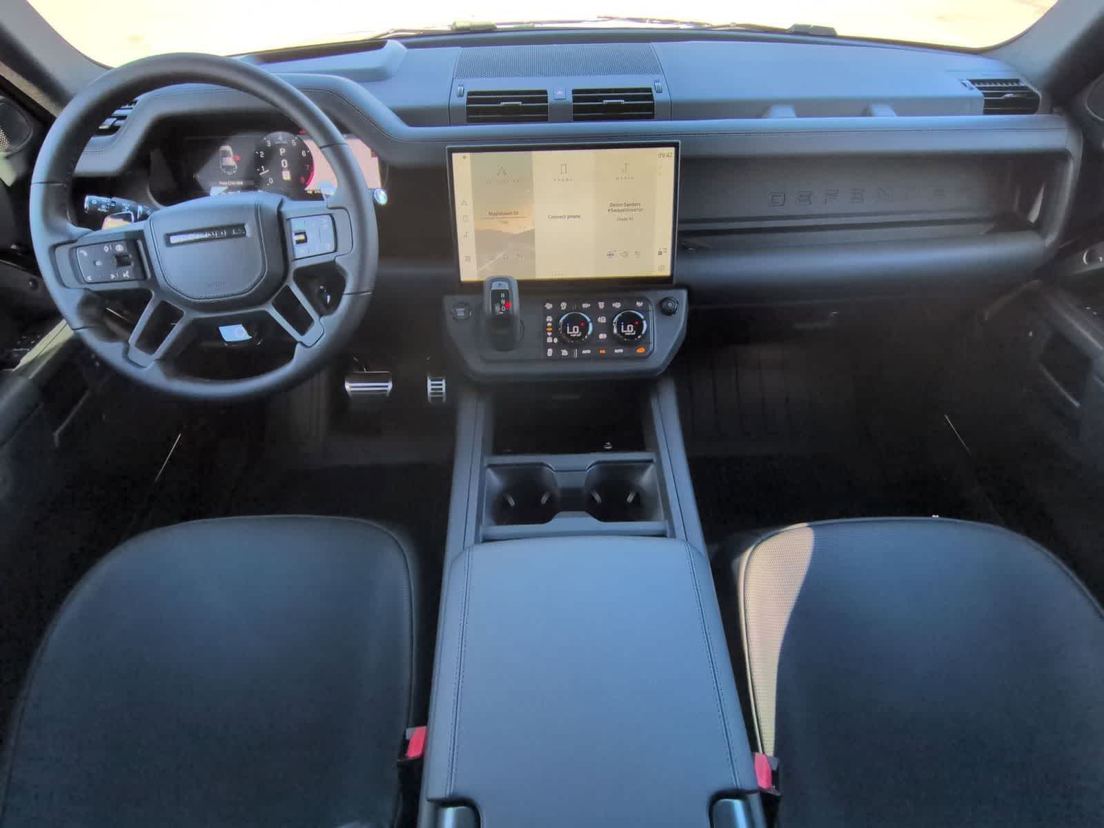 Thumbnail: 2026 Land Rover Defender - 15