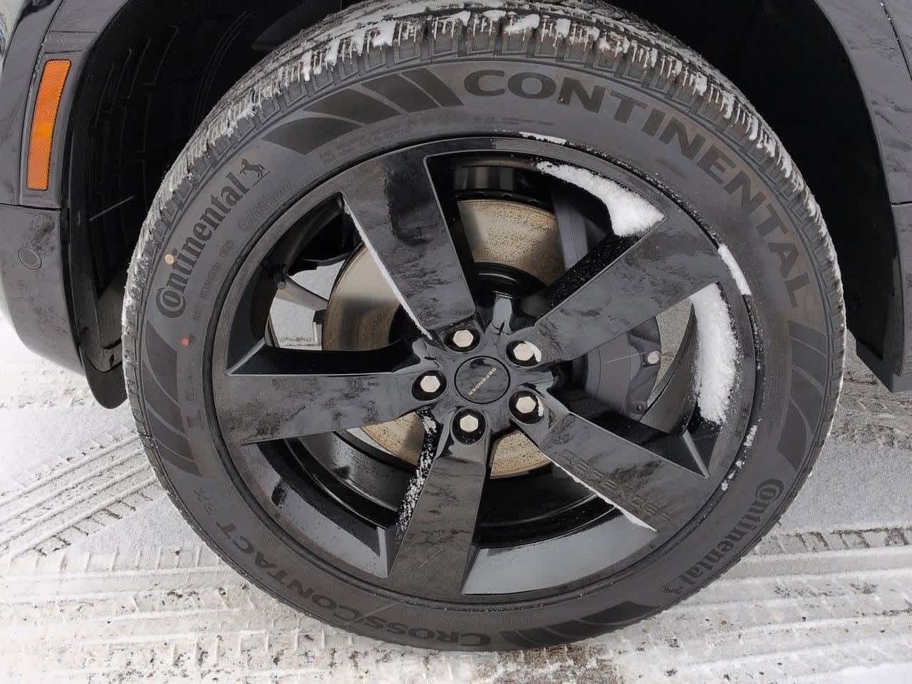 Thumbnail: 2026 Land Rover Defender - 13