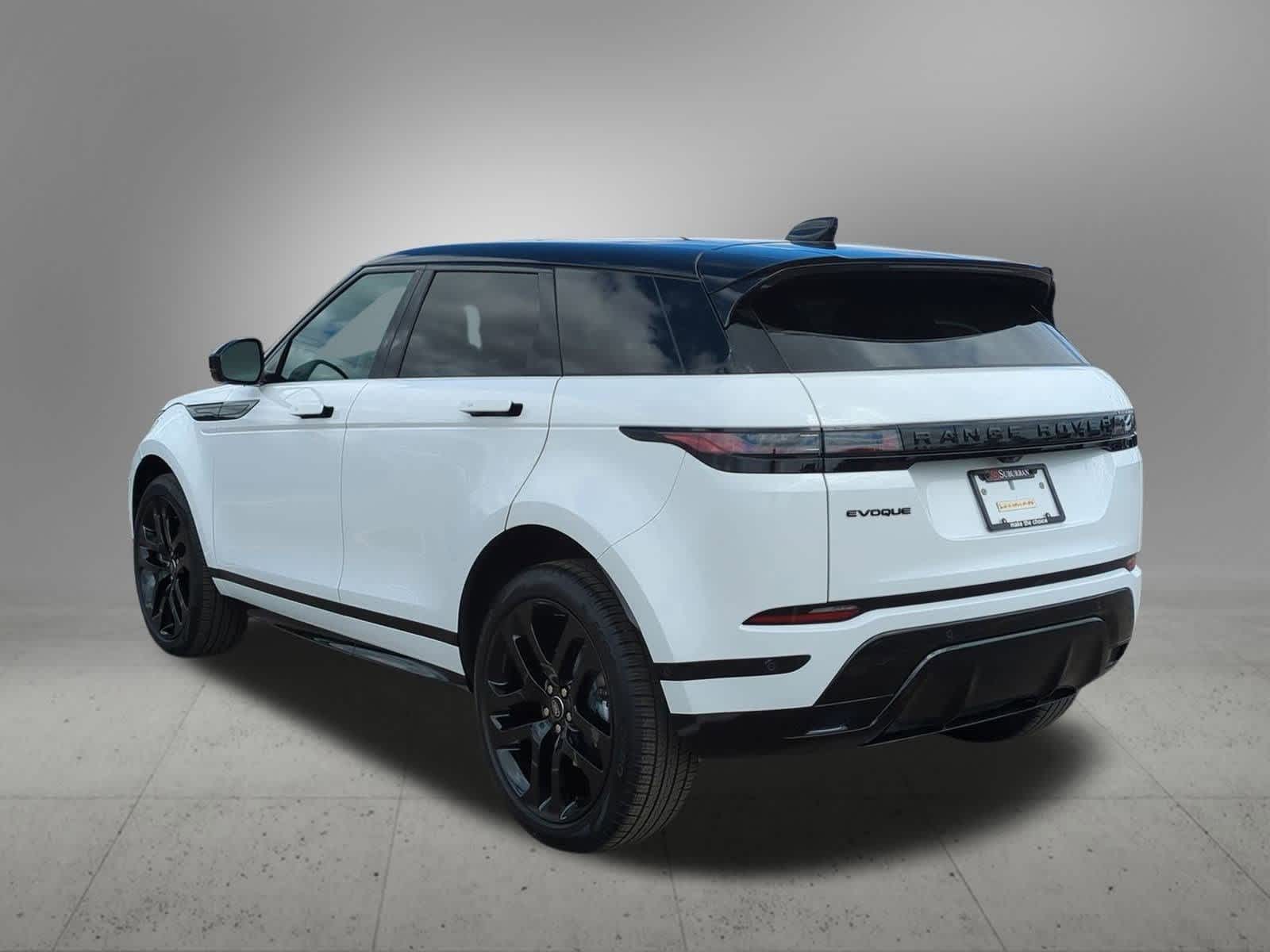 Thumbnail: 2025 Land Rover Range Rover Evoque - 5