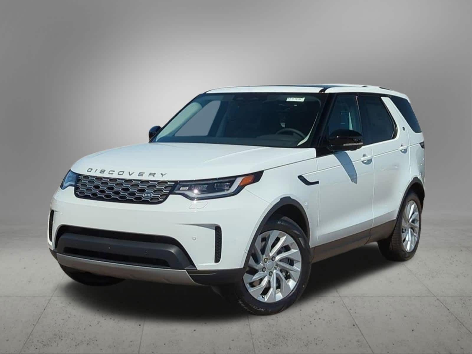 2024 Land Rover Discovery S -
                Troy, MI