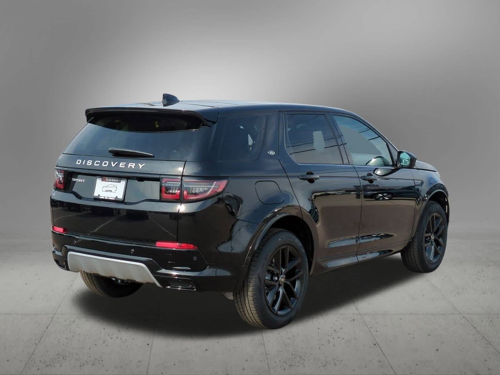 Thumbnail: 2025 Land Rover Discovery Sport - 6