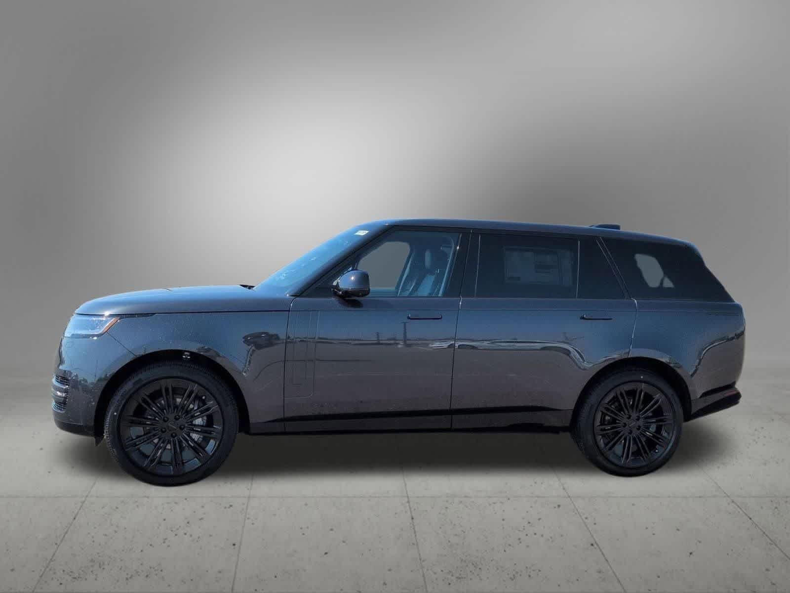 Thumbnail: 2026 Land Rover Range Rover - 3