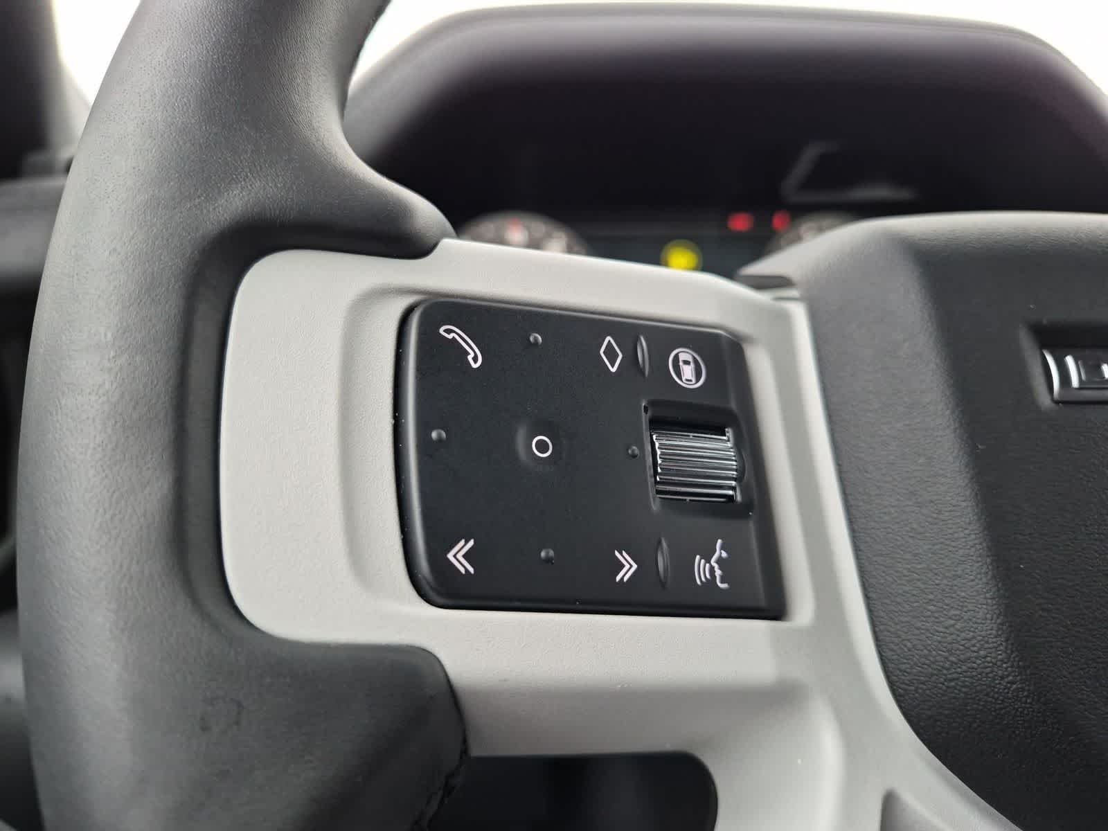 2026 Land Rover Defender S - Photo 23
