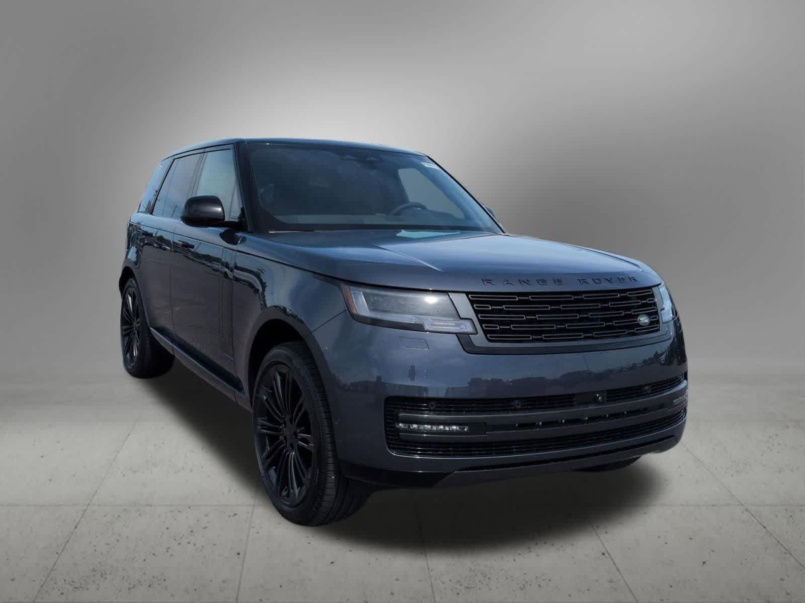 Thumbnail: 2026 Land Rover Range Rover - 8