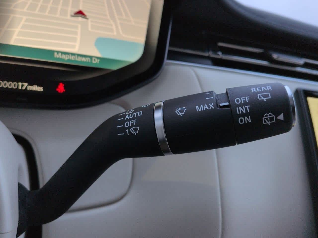 Thumbnail: 2026 Land Rover Range Rover - 27