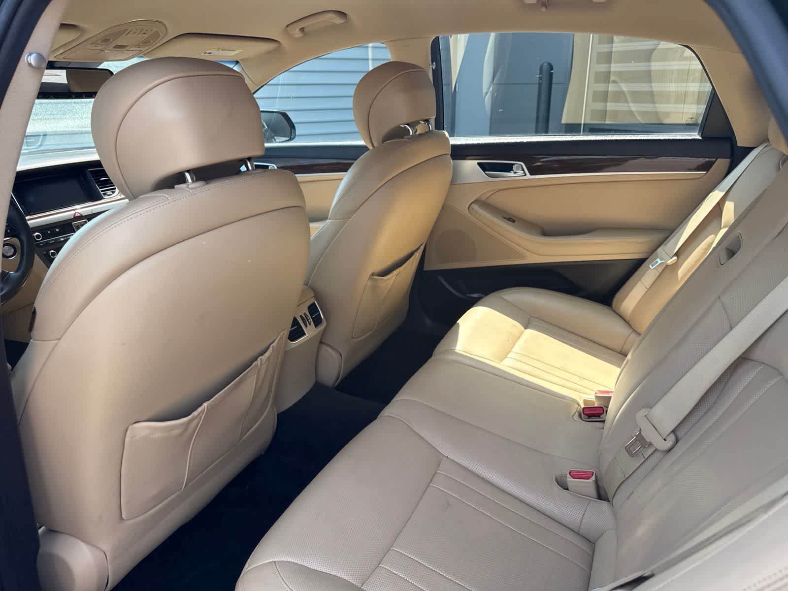 Thumbnail: 2019 Genesis G80 - 10