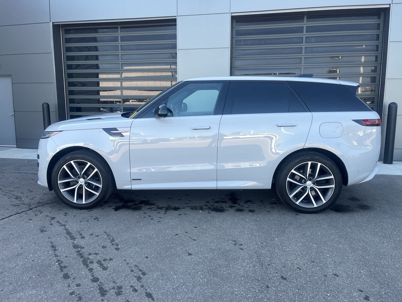 2024 Land Rover Range Rover Sport Autobiography photo 2