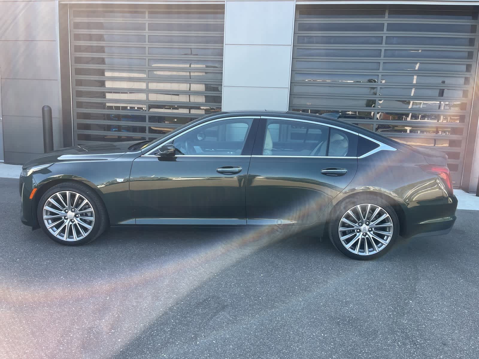 2020 Cadillac CT5 Premium Luxury photo 2