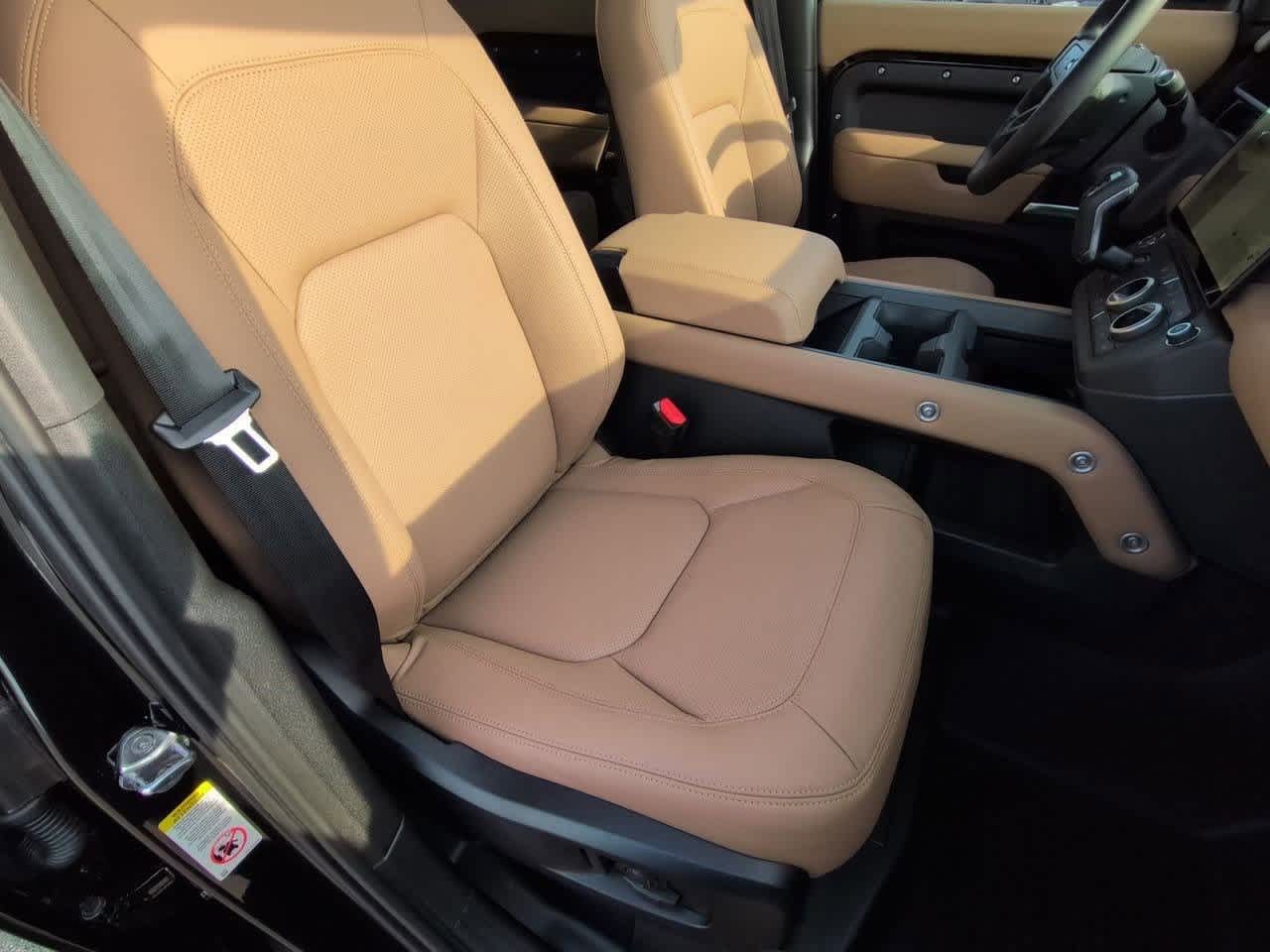 Thumbnail: 2026 Land Rover Defender - 22