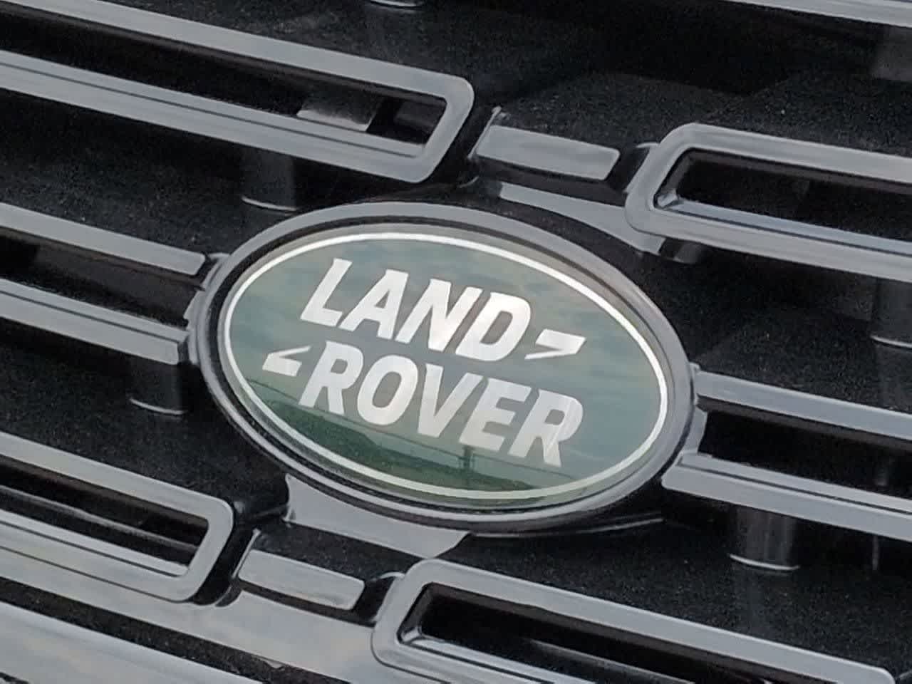 Thumbnail: 2026 Land Rover Range Rover Sport - 11