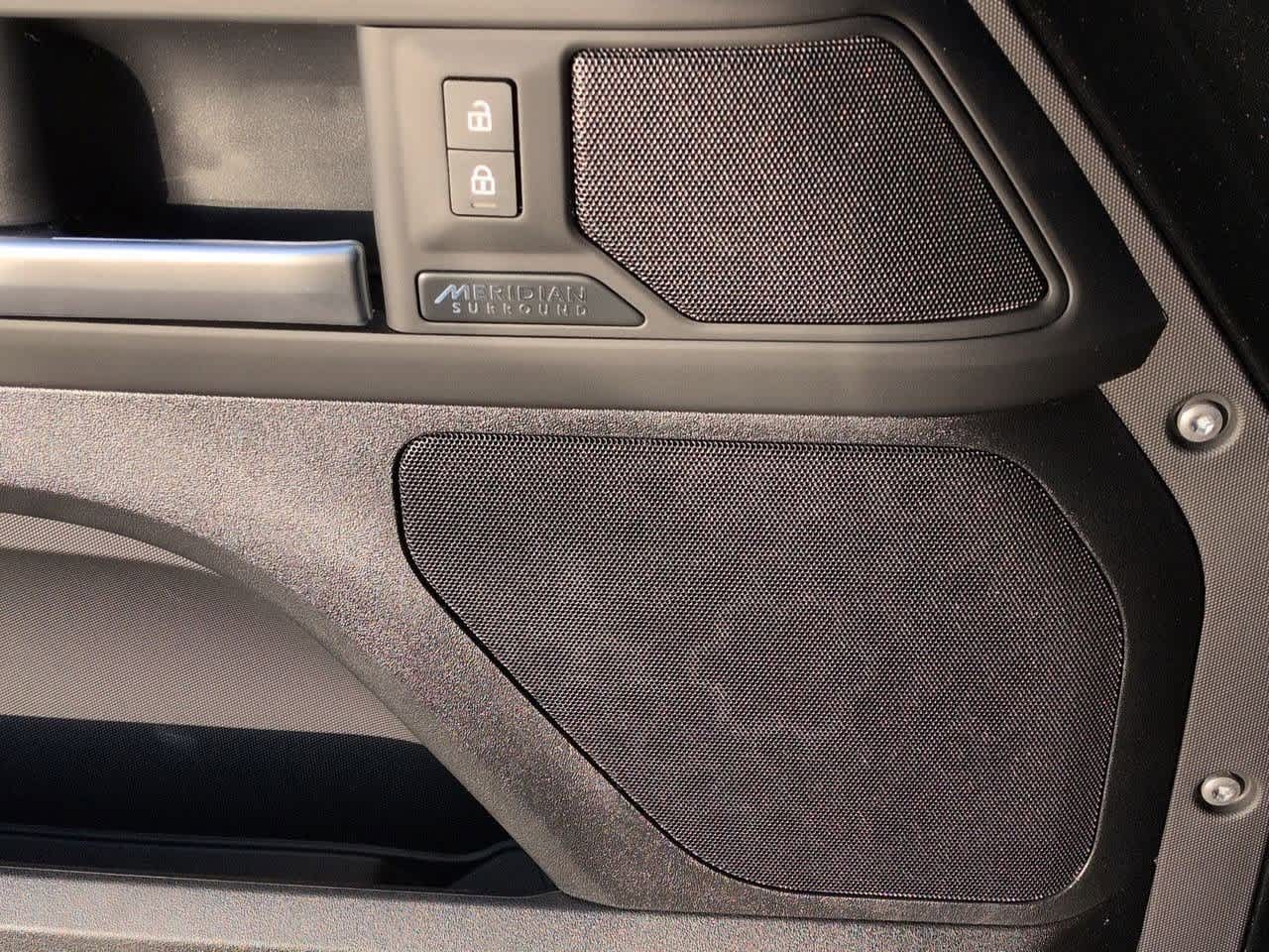 Thumbnail: 2026 Land Rover Defender - 32