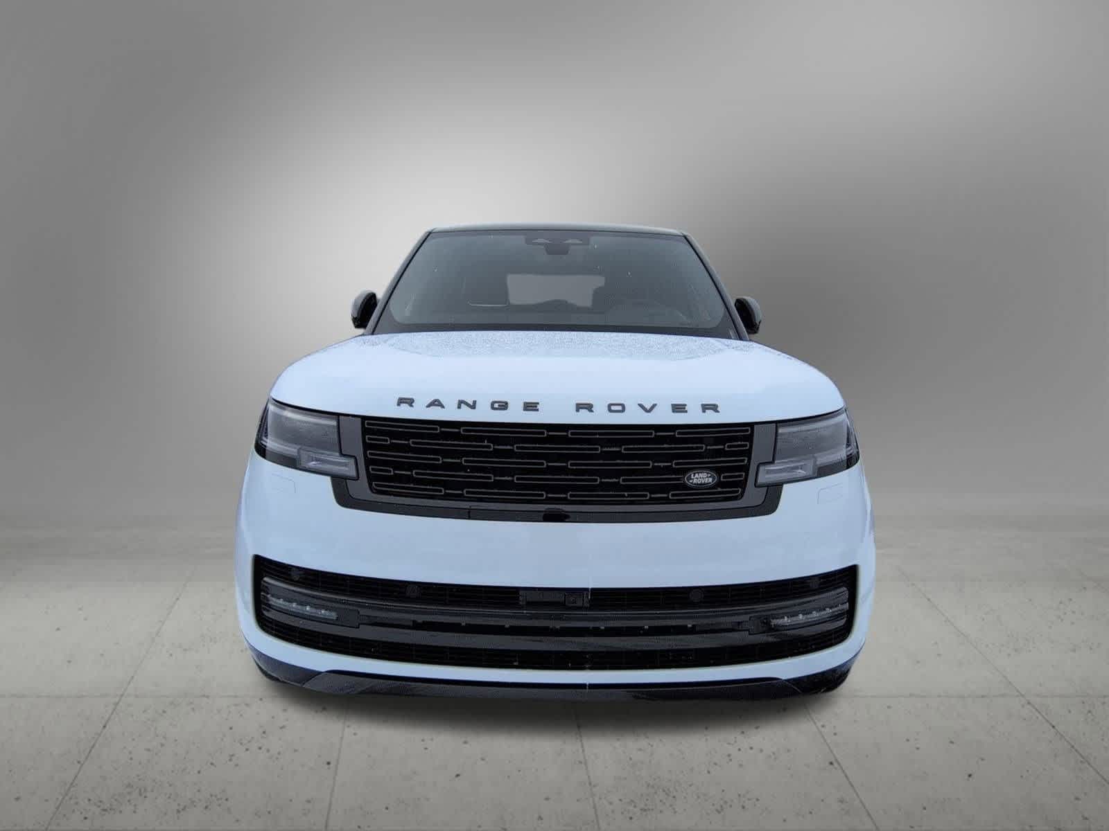 Thumbnail: 2026 Land Rover Range Rover - 9