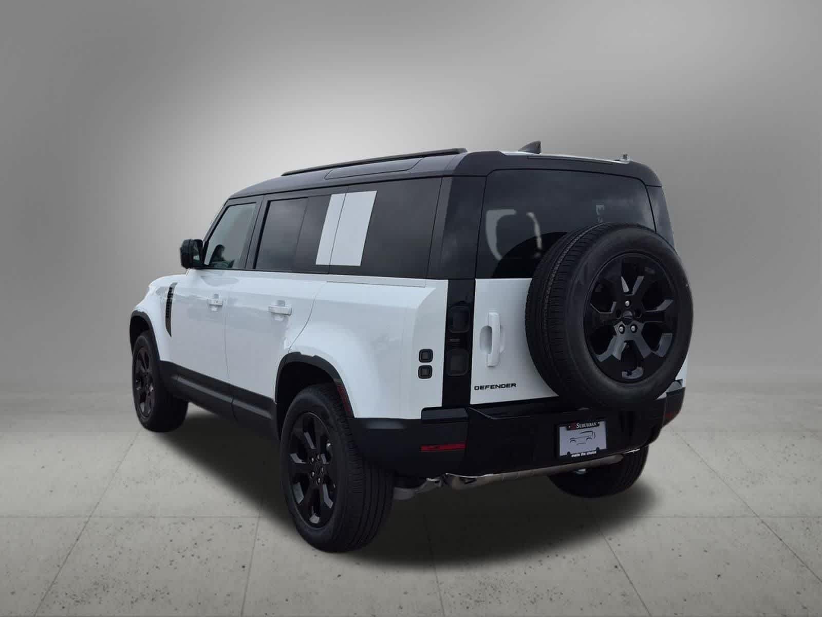 Thumbnail: 2026 Land Rover Defender - 3