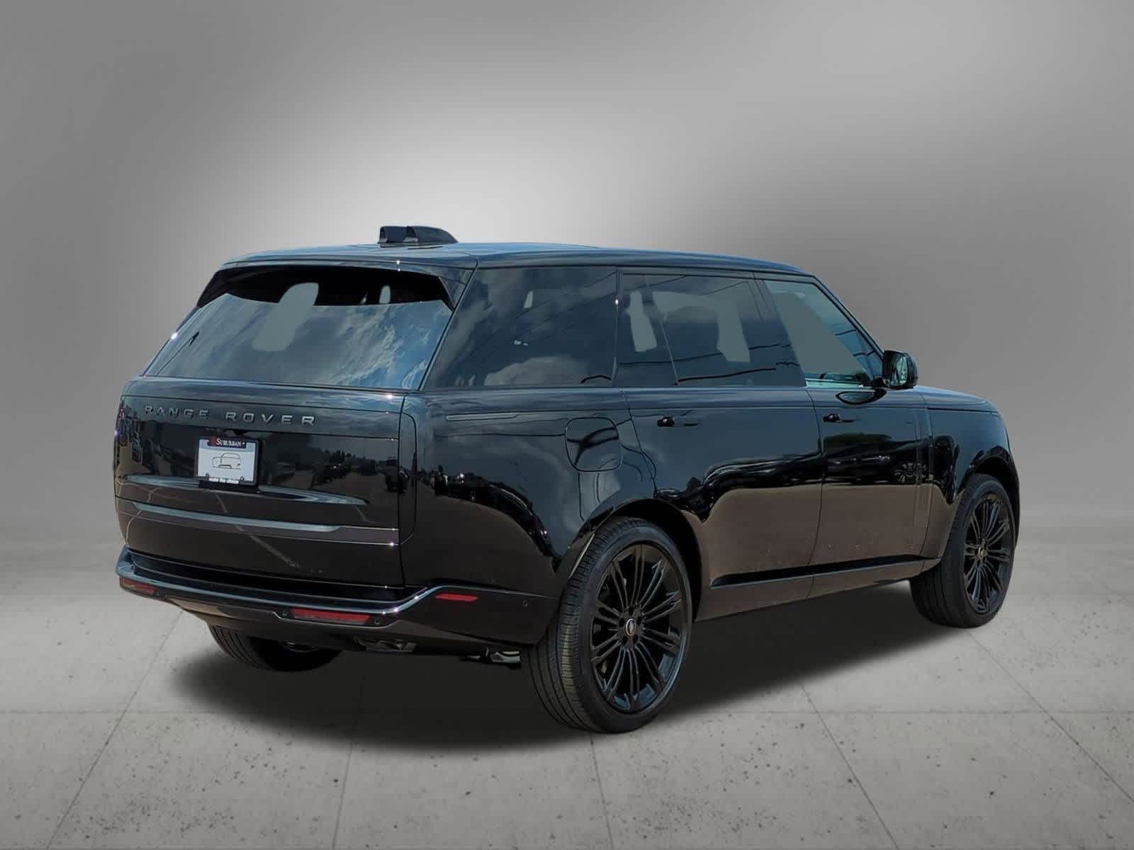 Thumbnail: 2025 Land Rover Range Rover - 6