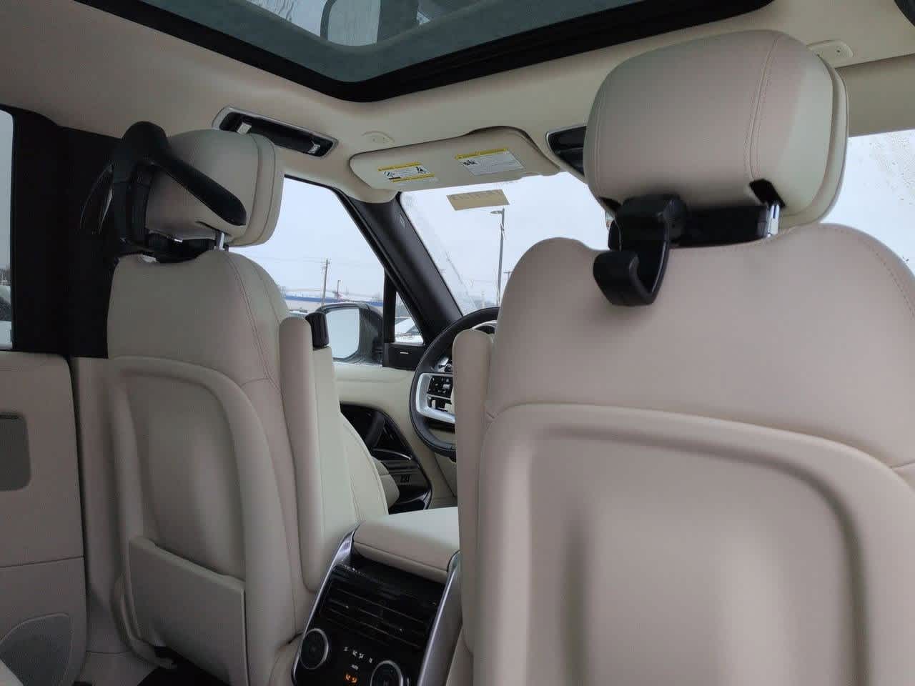 Thumbnail: 2026 Land Rover Range Rover - 18