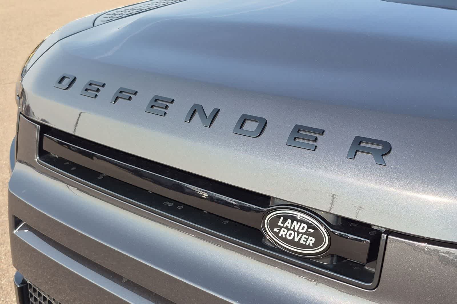 Thumbnail: 2026 Land Rover Defender - 11