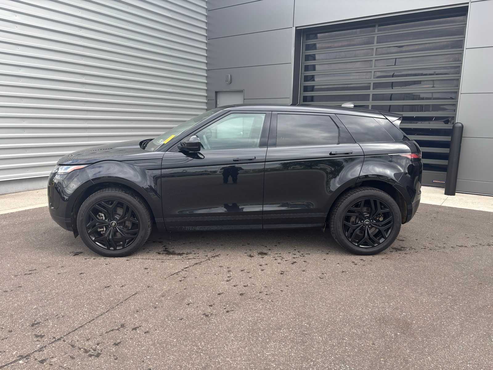 2023 Land Rover Range Rover Evoque S photo 3
