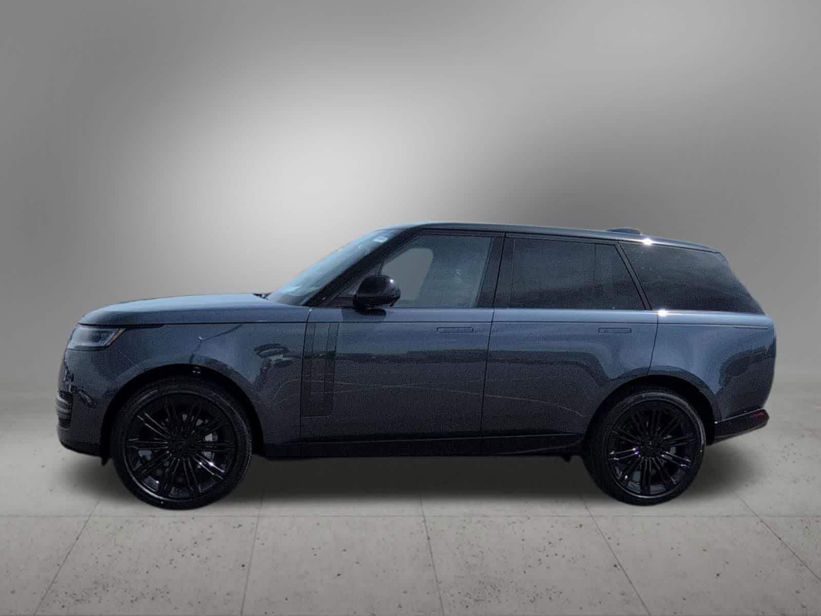 Thumbnail: 2026 Land Rover Range Rover - 3