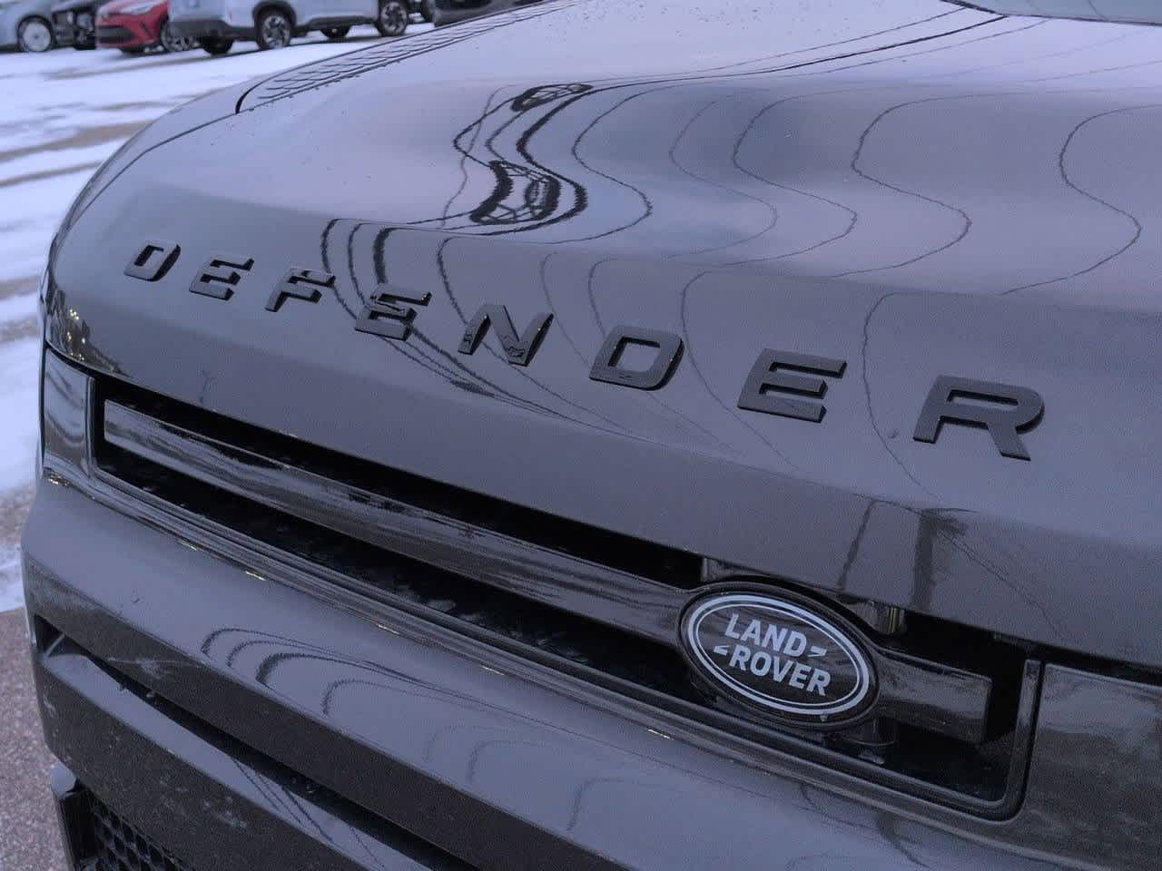 Thumbnail: 2025 Land Rover Defender - 12