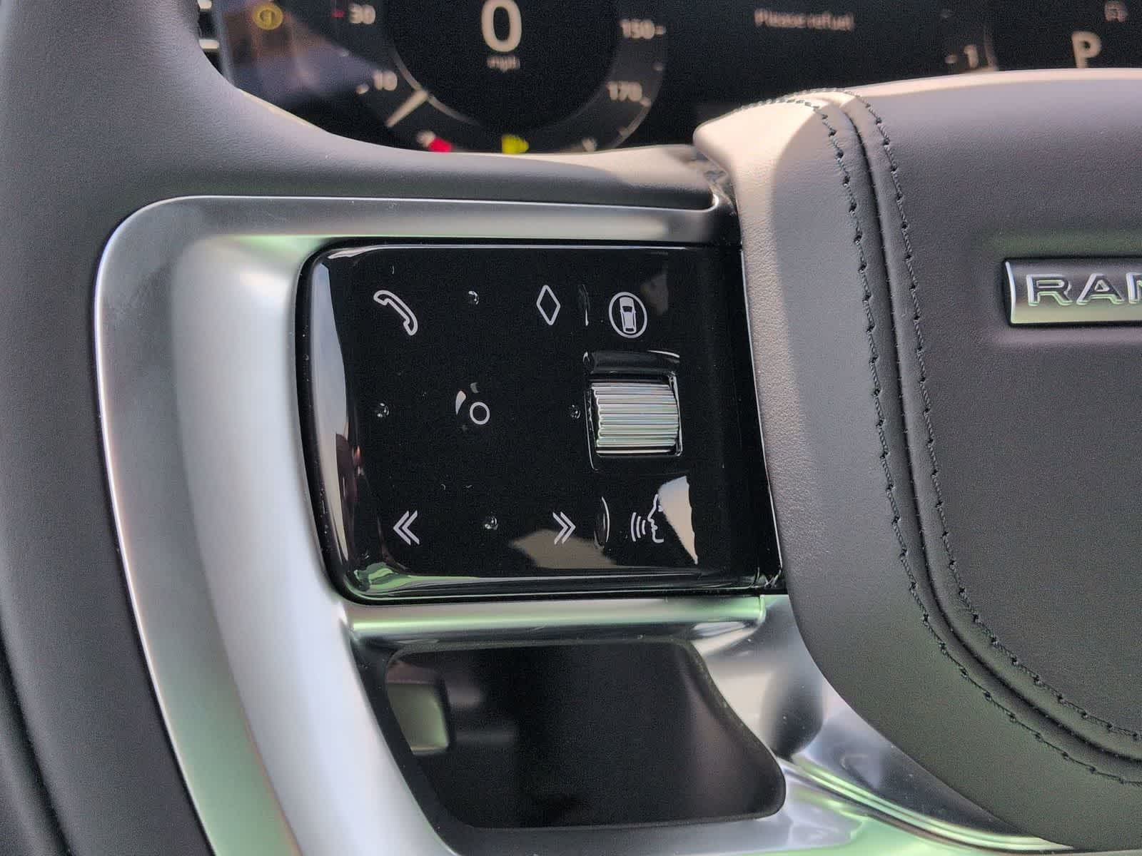 Thumbnail: 2026 Land Rover Range Rover - 20
