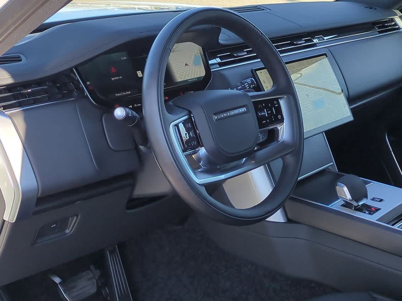 Thumbnail: 2025 Land Rover Range Rover - 2