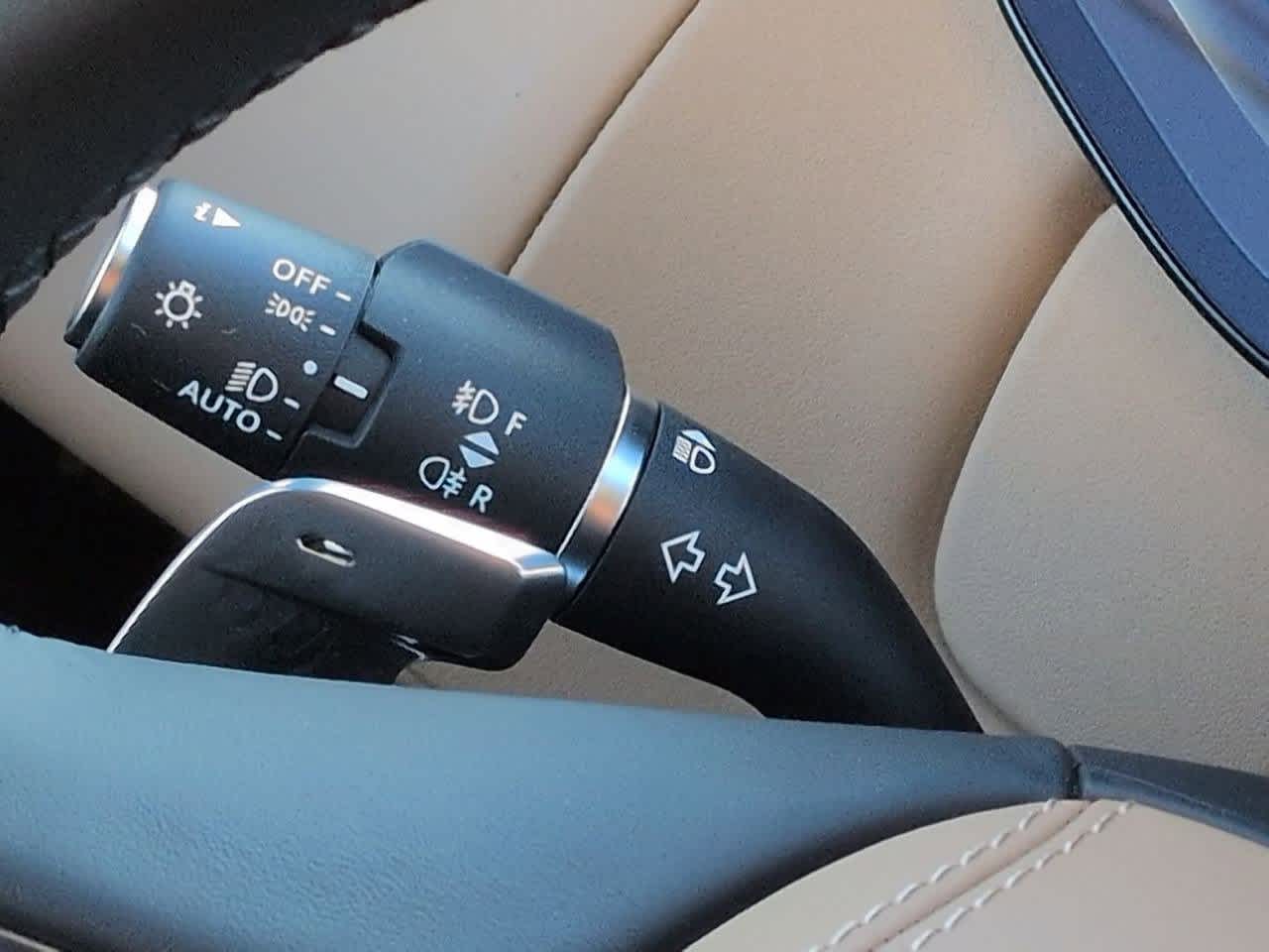 Thumbnail: 2026 Land Rover Range Rover Sport - 28