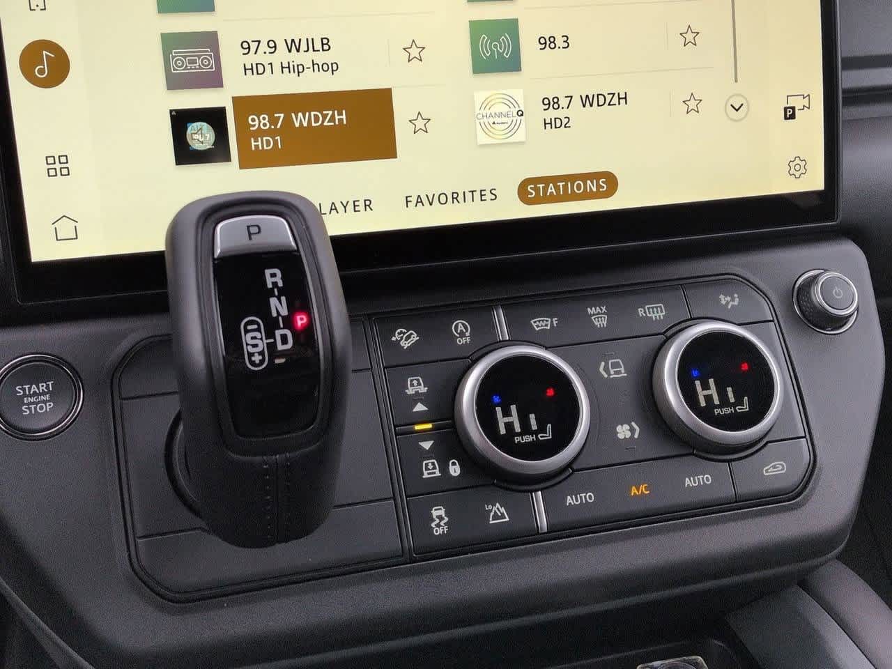 Thumbnail: 2026 Land Rover Defender - 29