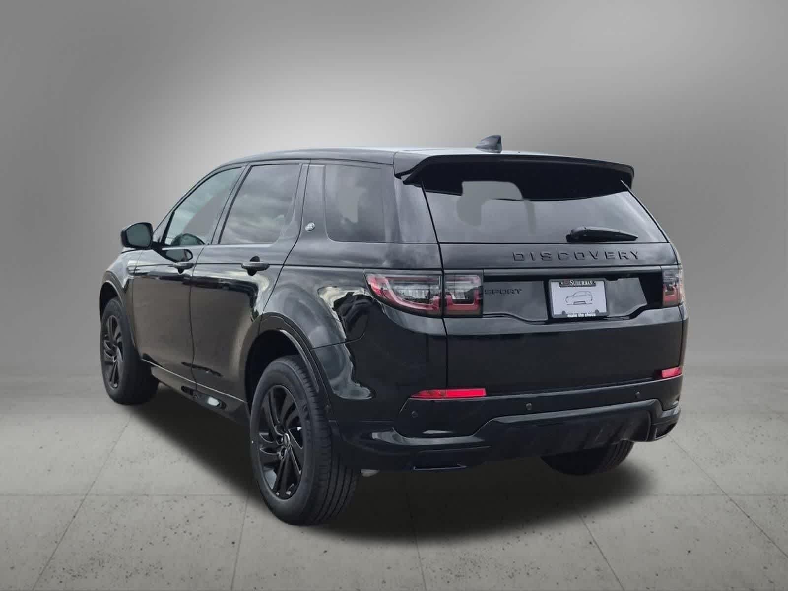 Thumbnail: 2026 Land Rover Discovery Sport - 4