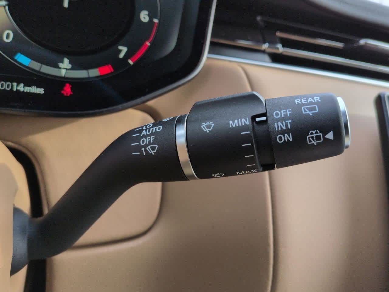 Thumbnail: 2026 Land Rover Range Rover - 27