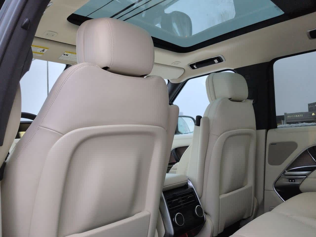 Thumbnail: 2026 Land Rover Range Rover - 18