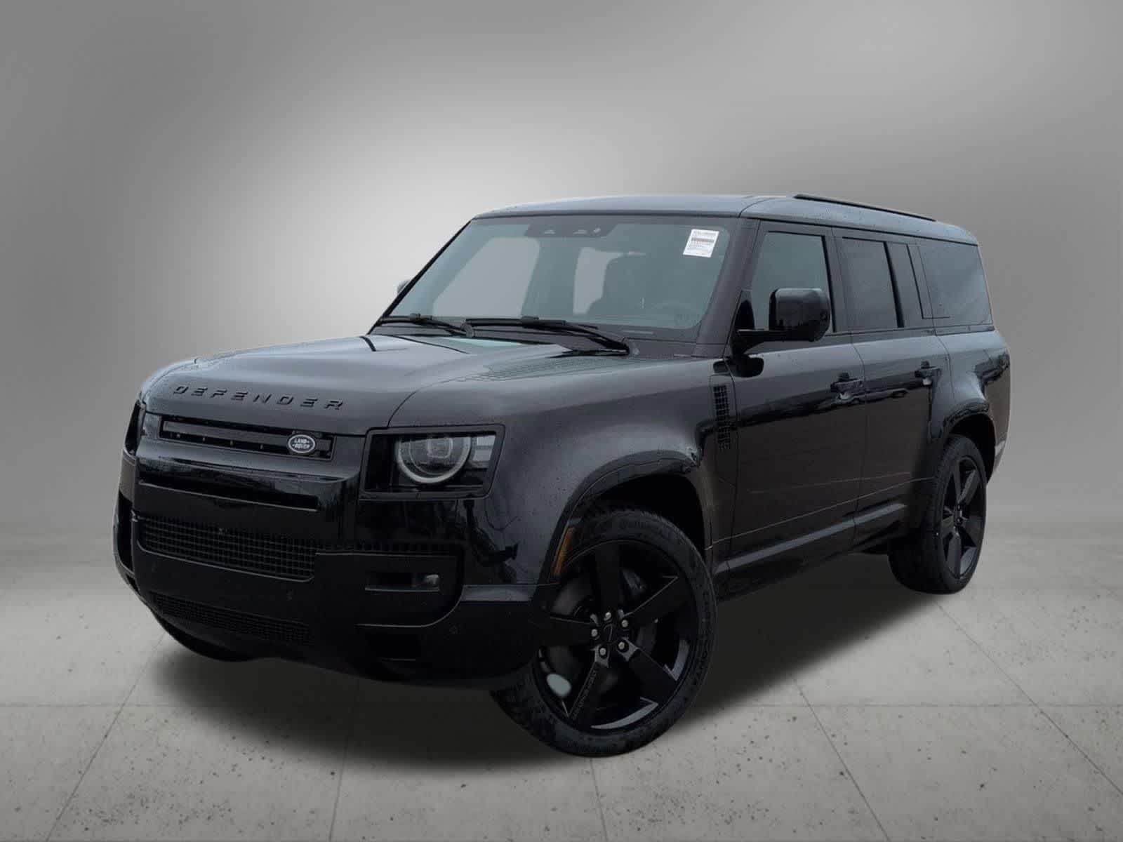 2026 Land Rover Defender 130 X-Dynamic SE P400's photo