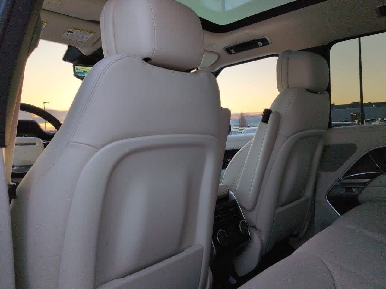 Thumbnail: 2026 Land Rover Range Rover - 18