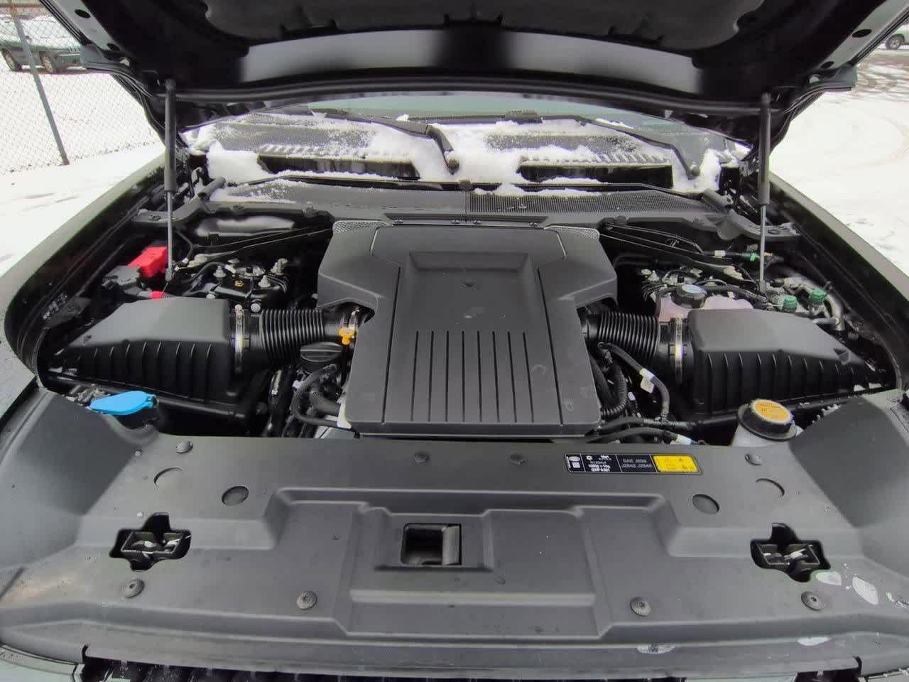 Thumbnail: 2025 Land Rover Defender - 14