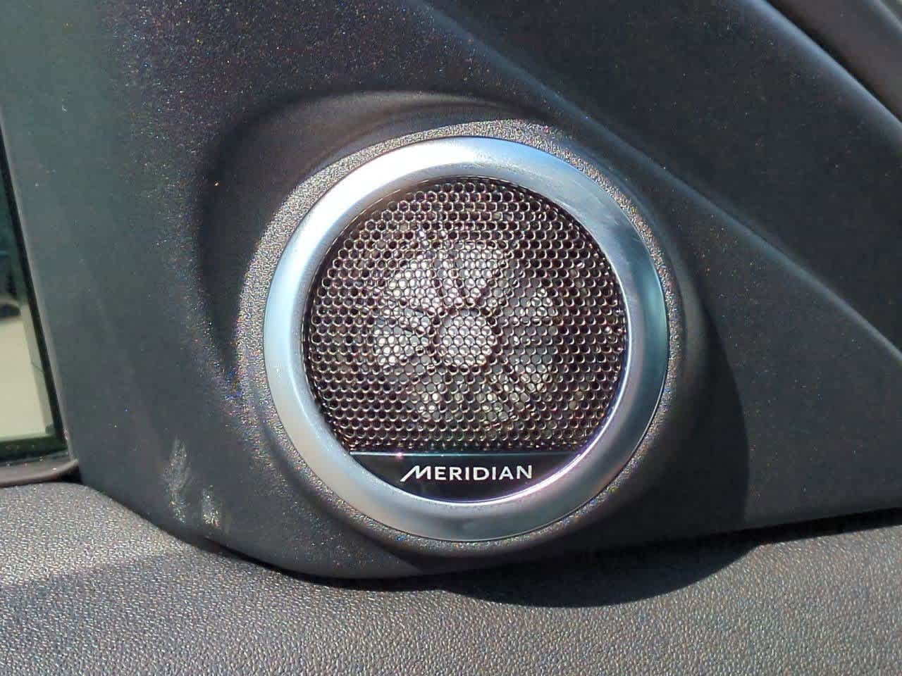 Thumbnail: 2025 Land Rover Range Rover Evoque - 30