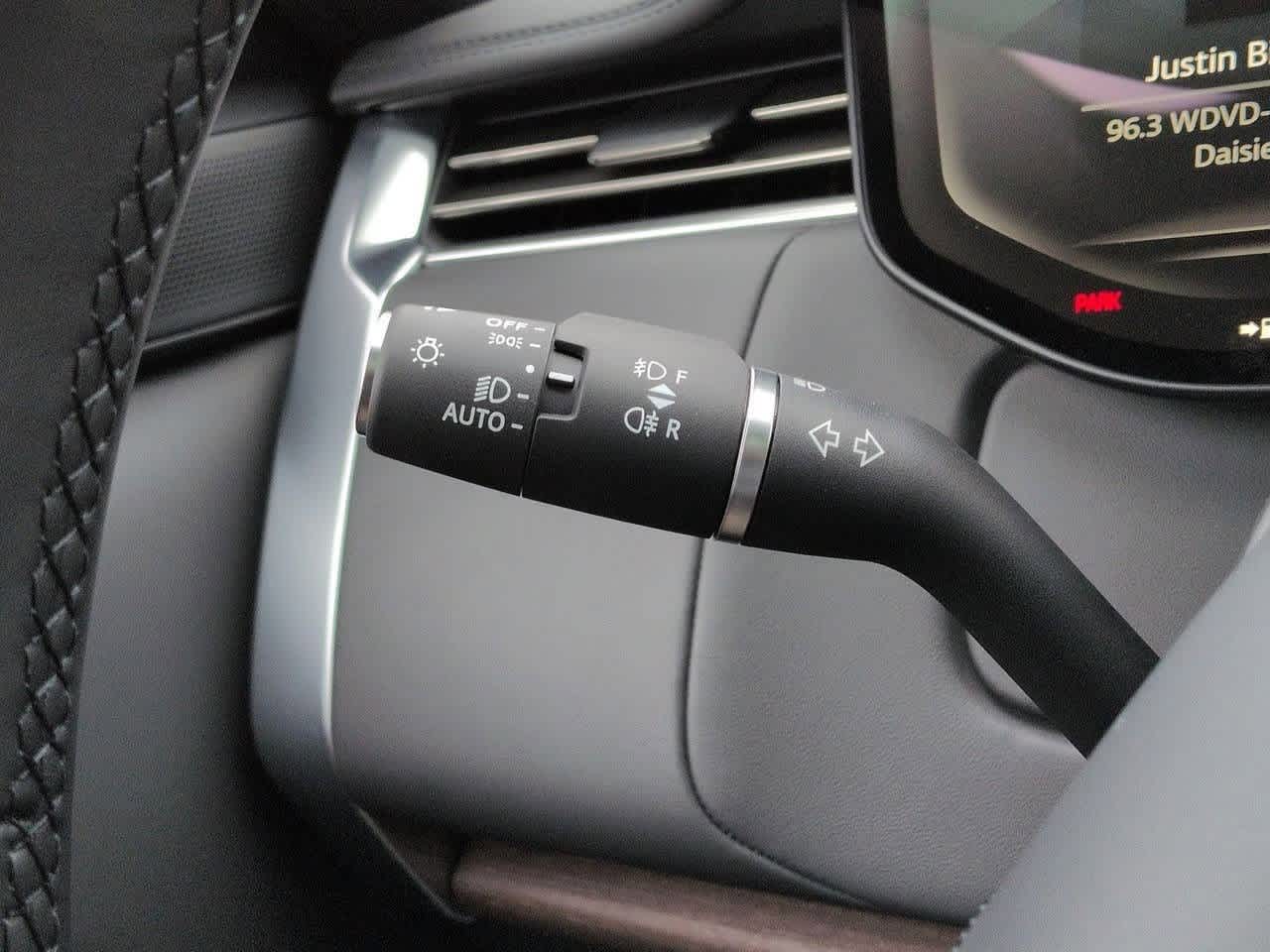 Thumbnail: 2026 Land Rover Range Rover - 28