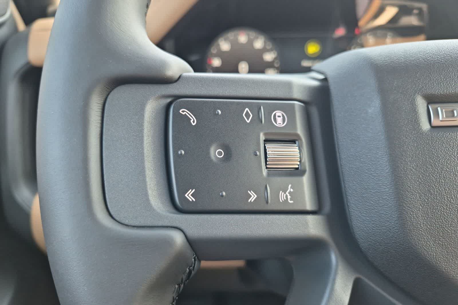 Thumbnail: 2026 Land Rover Defender - 23