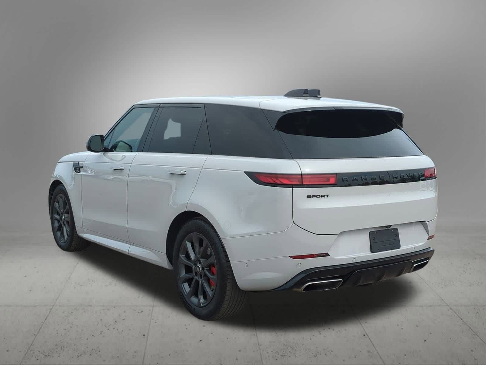 2024 Land Rover Range Rover Sport SE photo 4