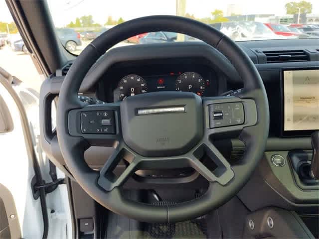 2025 Land Rover Defender 110 20