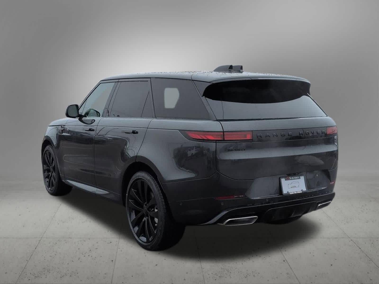 Thumbnail: 2026 Land Rover Range Rover Sport - 4