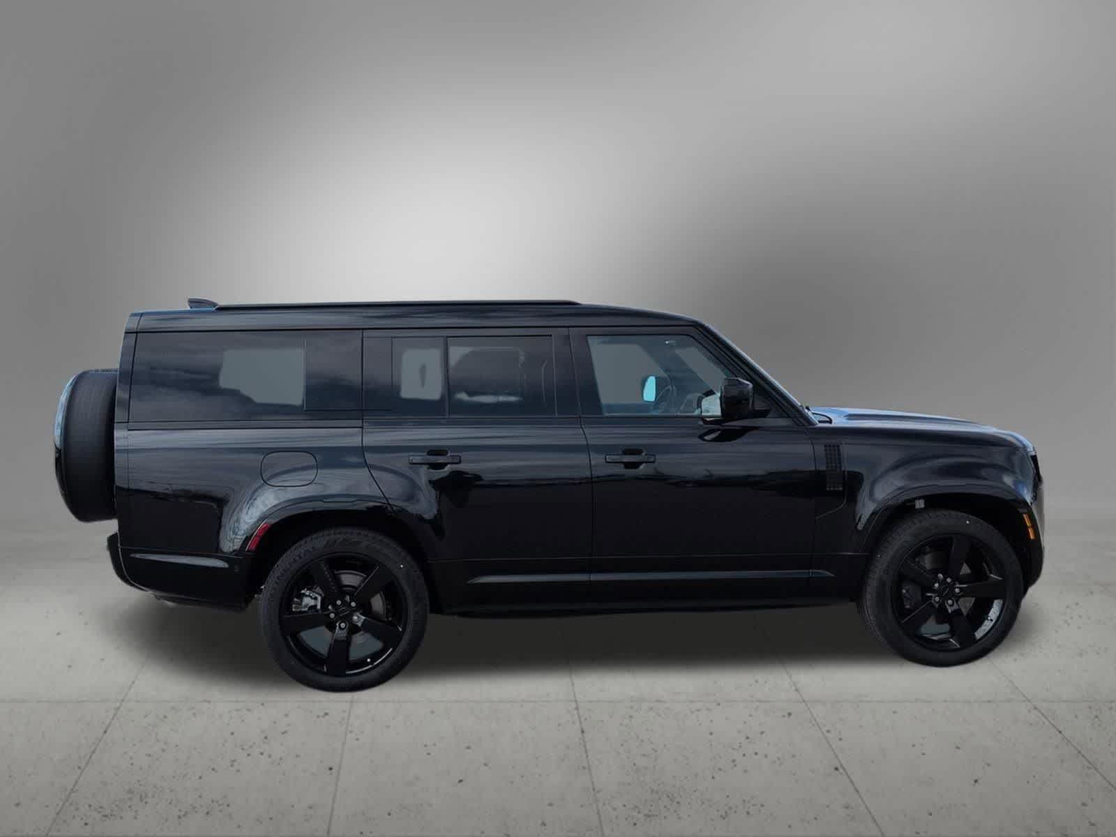 Thumbnail: 2026 Land Rover Defender - 7