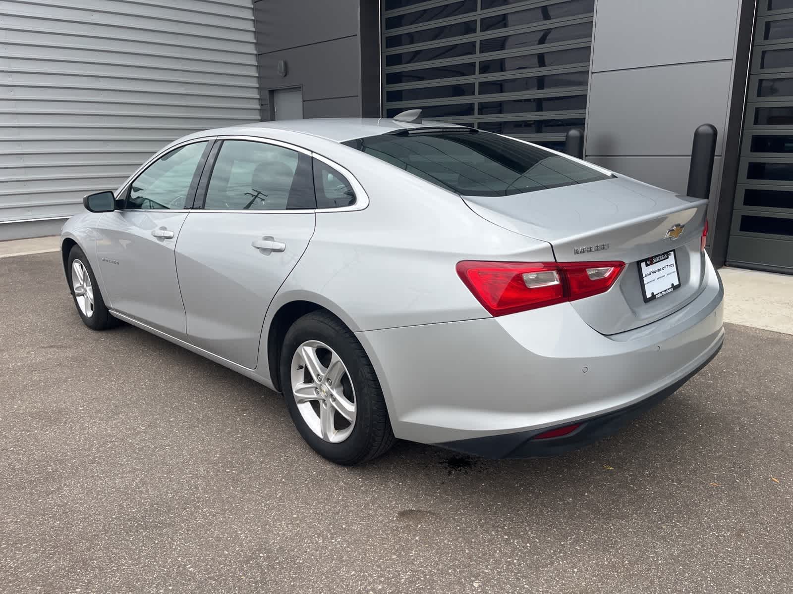 2020 Chevrolet Malibu LS photo 3