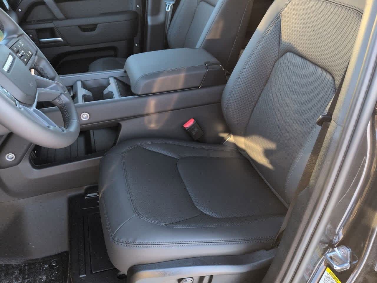 Thumbnail: 2026 Land Rover Defender - 16