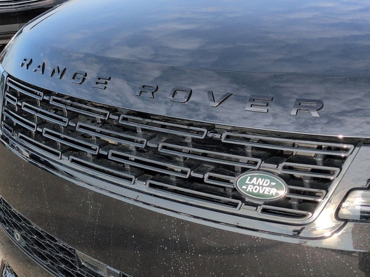 Thumbnail: 2026 Land Rover Range Rover Sport - 12