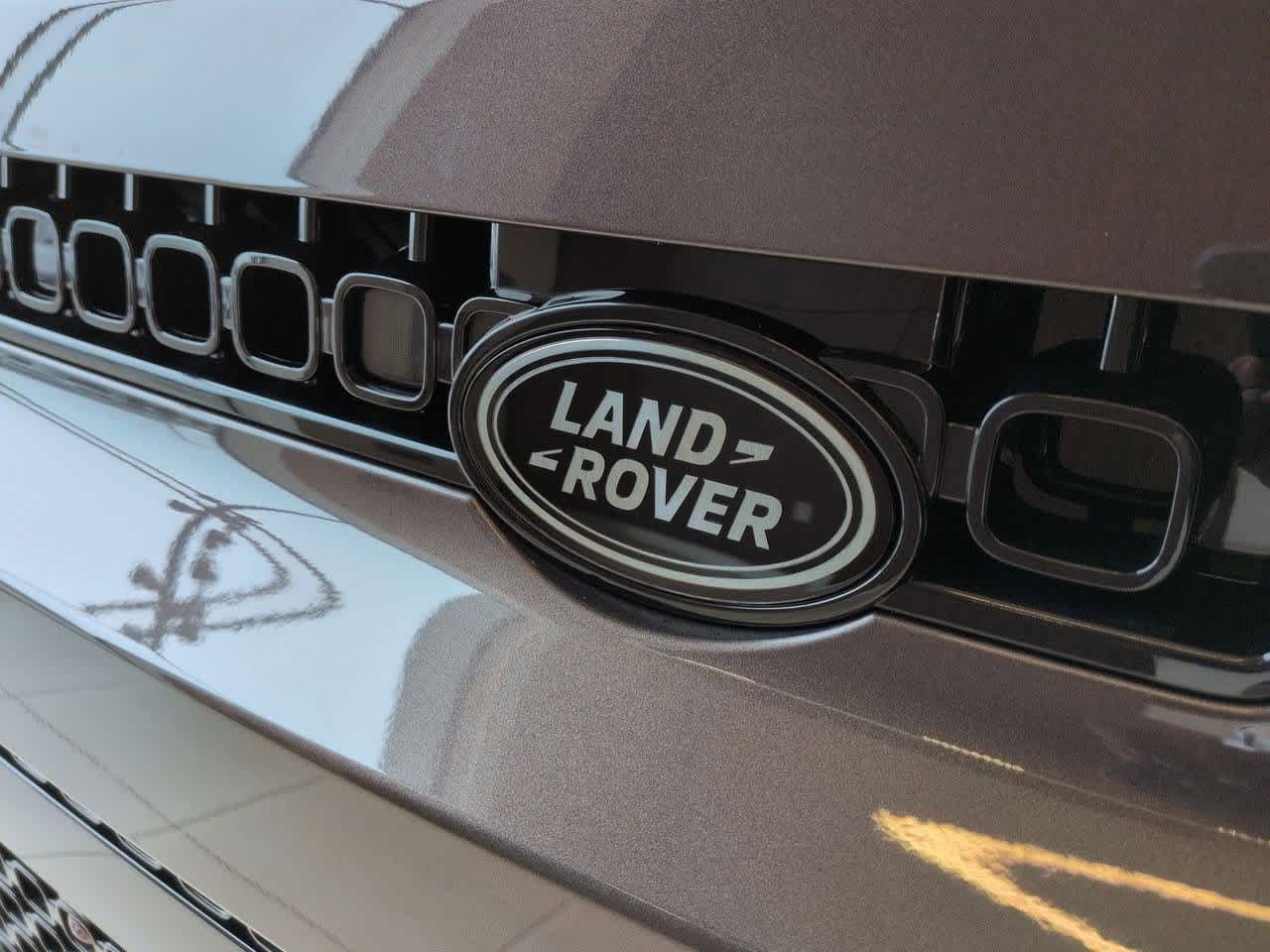 Thumbnail: 2026 Land Rover Defender - 11