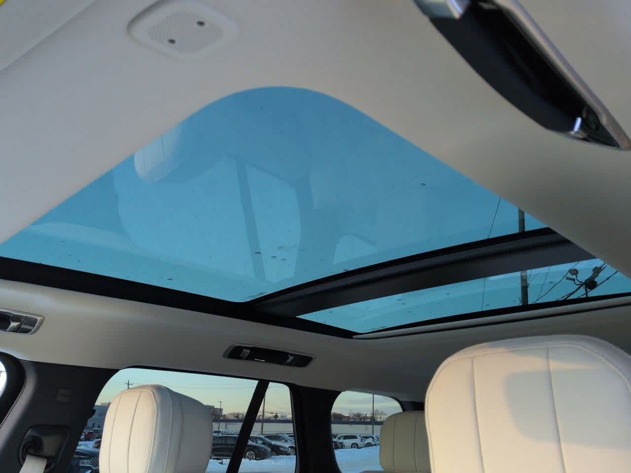 Thumbnail: 2026 Land Rover Range Rover - 19