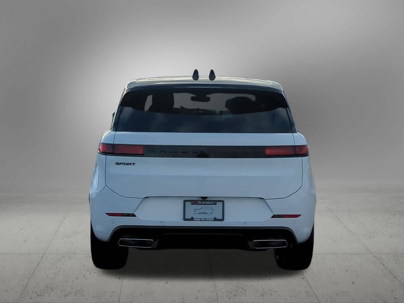 Thumbnail: 2026 Land Rover Range Rover Sport - 5