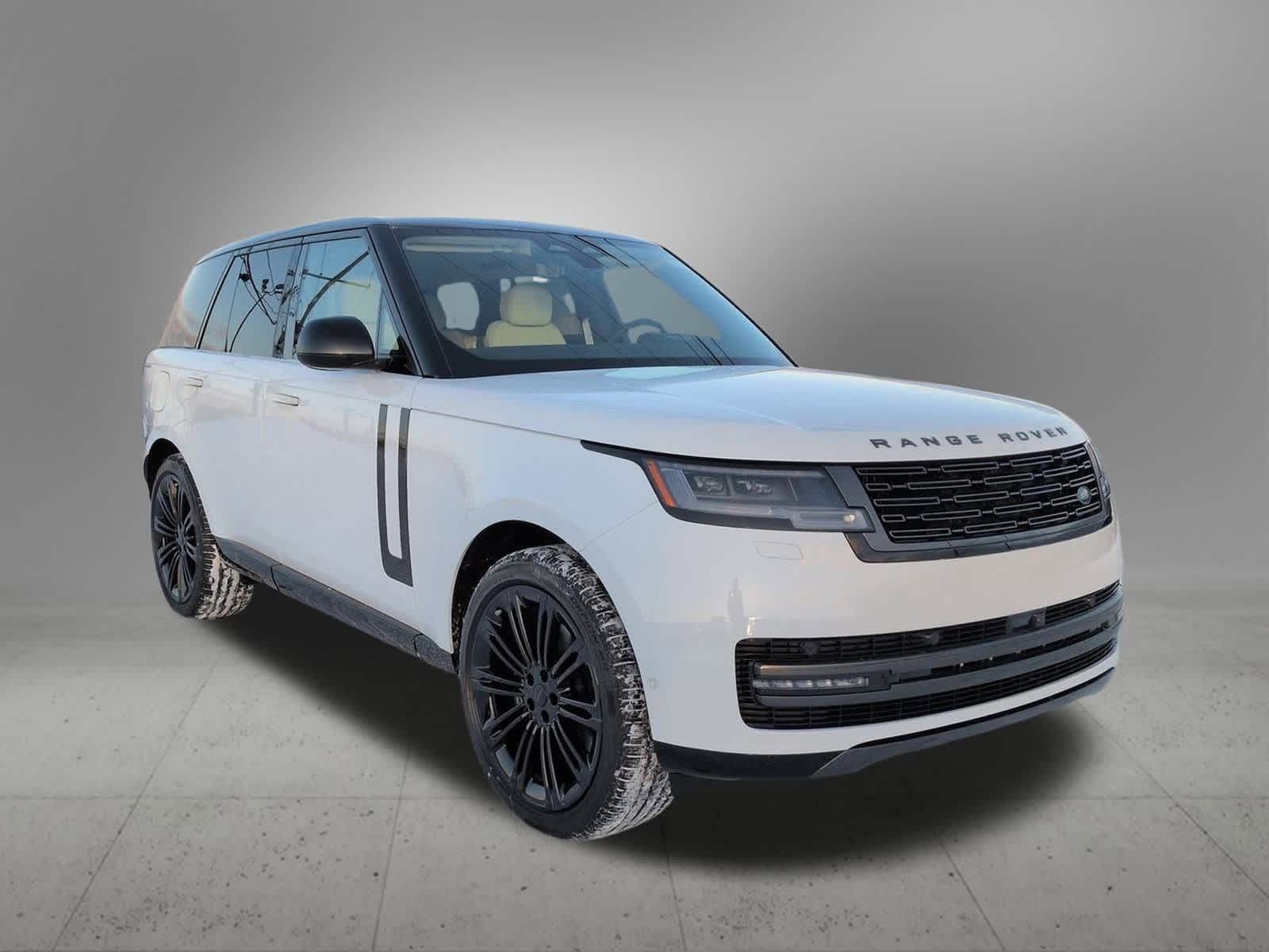 Thumbnail: 2026 Land Rover Range Rover - 8