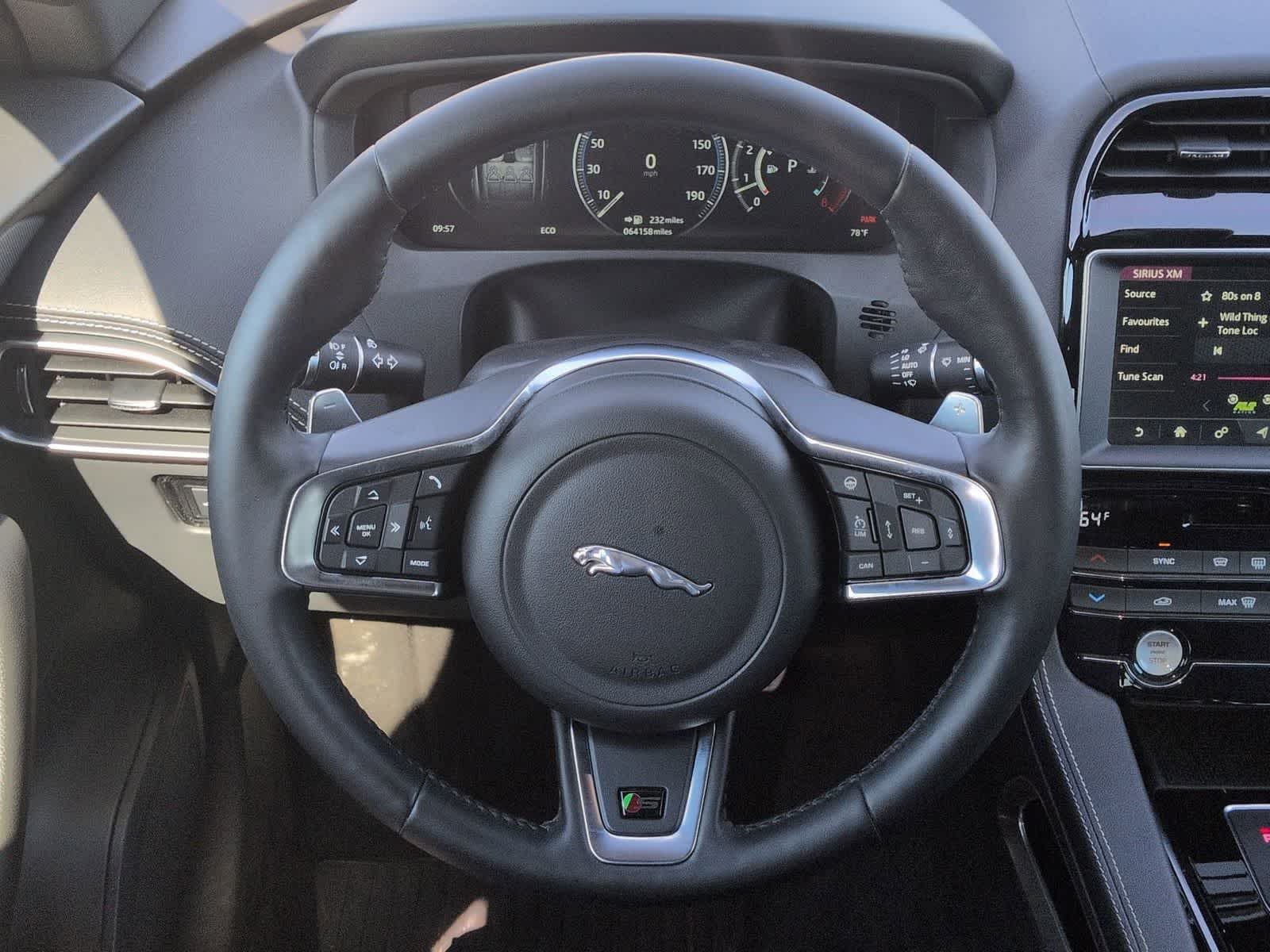 Thumbnail: 2018 Jaguar F-Pace - 23