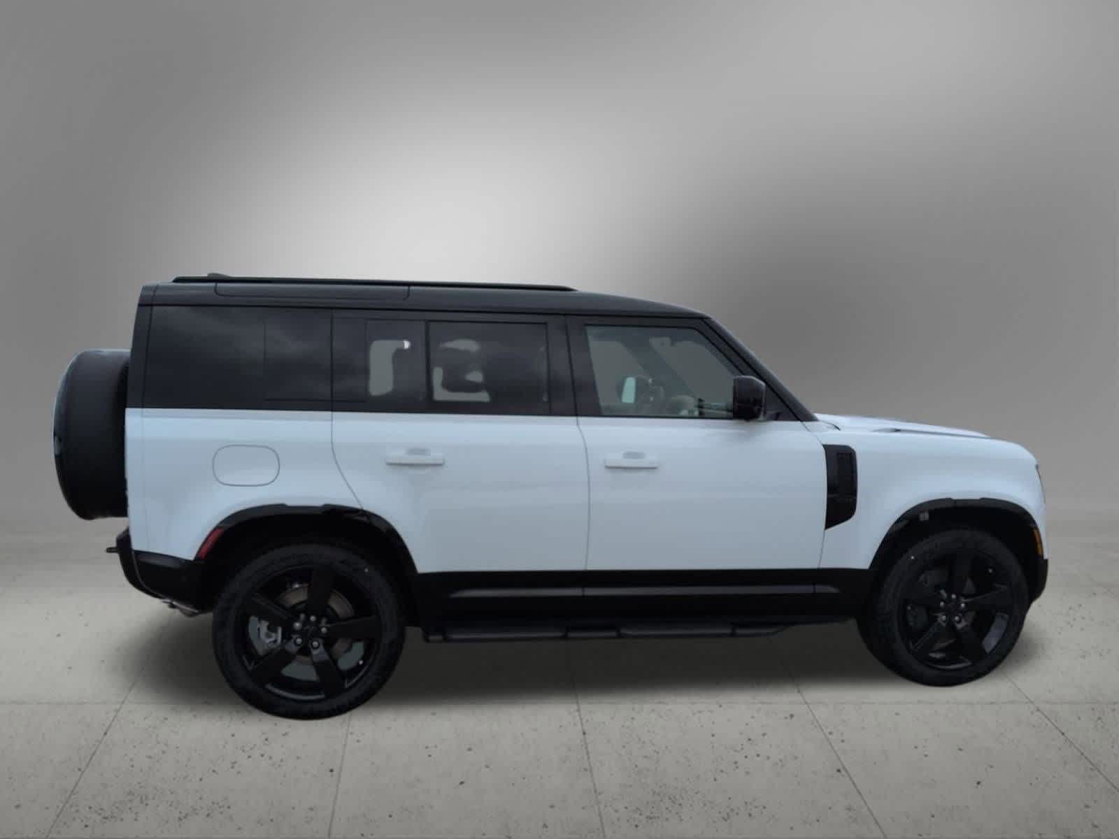 Thumbnail: 2026 Land Rover Defender - 7